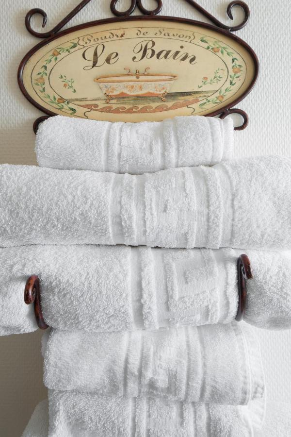 Hotel De France Montmarault Eksteriør billede